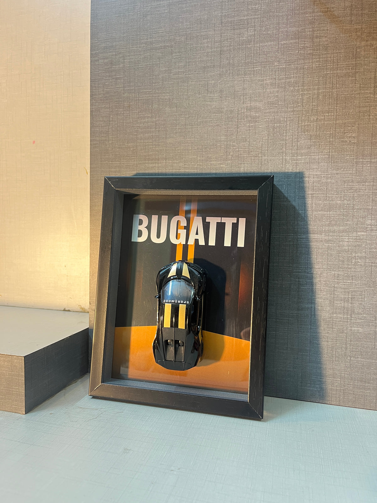 BUGATTI CHIRON 6.5X8.5 in